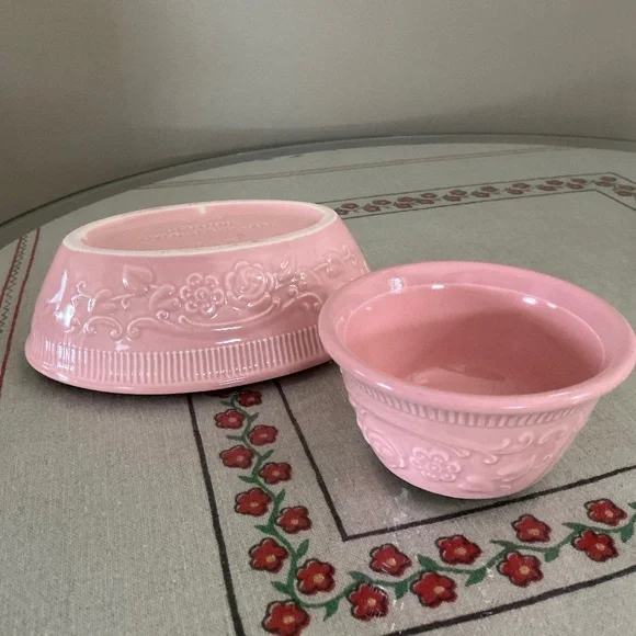 Vintage Taylor Smith Taylor TST Genuine Oven Serve Ware Pink Bowls USA Set of 2 - Picture 3 of 15